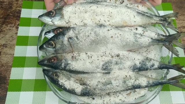 Скумбрия горячего копчения//пряного посола