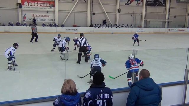 2 период ХК Заречье Н.Новгород 2004 - ХК Буран Воронеж 2004 (3-9) смотреть онлайн