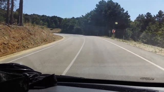 Дорога в Улудаг, район Бурсы, Турция. Ulu Dağları, Bursa, Türkiye