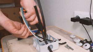 Самый нужный ручной инструмент для электромонтажа. Что взять начинающему мастеру?