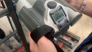 Как проверяют наличие газа внутри стеклопакета на производстве