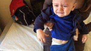 Делаем плановую прививку, вакцина АКДС We make a routine vaccination, vaccine