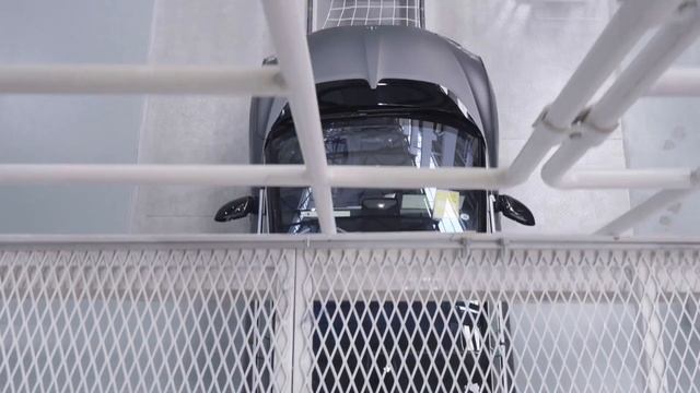 HiPhi X embarks on a new journey to embrace its users смотреть онлайн