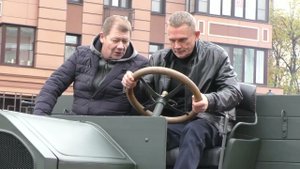 Презентация первого советского грузовика Уайт-АМО на выставке «Моторы войны»