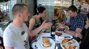 Италия | Рим - Итальянцы Пробуют Удивить Русских. Пицца с Яйцом и Итальянские Трусы