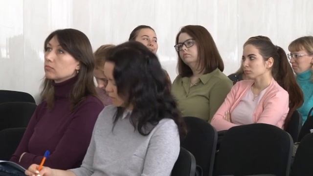 В «Школе молодого воспитателя» провели занятие для зареченских воспитателей смотреть онлайн