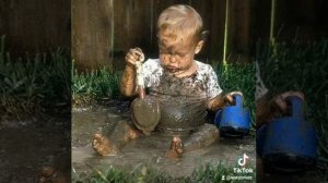 В #деревню к #бабушке и что из этого получается))) #Внуки, жизнь детей в деревне и их развлечения.