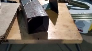 Кронштейн подставка для телевизора своими руками.