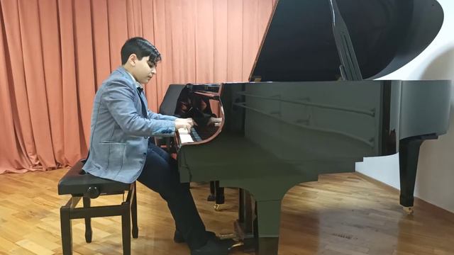 Ф.Шопен Полонез g-moll. Исп. Овсепян Овик смотреть онлайн