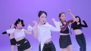[BE ORIGINAL] VIVIZ(비비지) 'BOP BOP!' (4K)