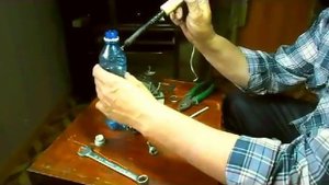 Самодельный краскопульт из пластиковой бутылки.