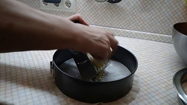 КАК ПРИГОТОВИТЬ МОРКОВНЫЙ НАСЫПНОЙ ПИРОГ.