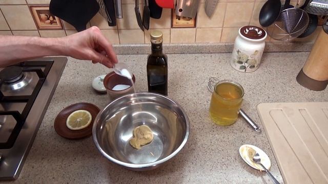 Соус "Винегрет" с горчицей и мёдом, может стать отличной заменой майонезу