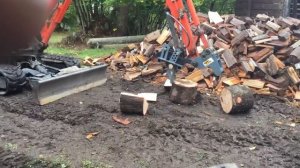 Насадка для рубки дров на Kubota KX040