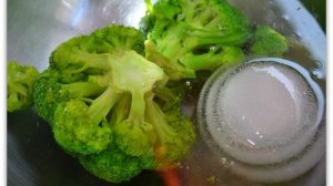 Брокколи с яйцом