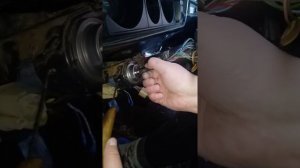как быстро снять замок зажигания на ваз классики.