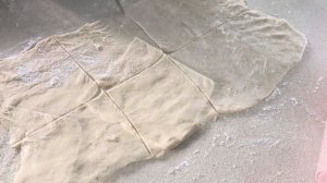 Слойки с инжиром ? простой и легкий десерт за 15 минут!