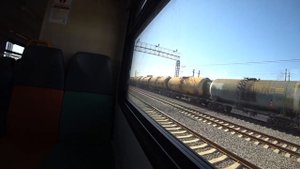 Крым. Дорога из Керчи в Ялту. Обзор Дизель поезда РА-3 Керчь-Феодосия. Полный Трэш в Ялте.