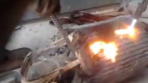 Обжигает ротор чтобы вытащить обмотку