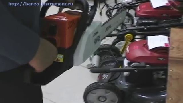 Видео-инструкция пользователя бензопилы STIHL MS180 смотреть онлайн