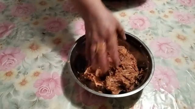Котлеты бюджетные   #готовимдома  #котлетысовощами  #утиныйфарш  #бюджетноеблюдо