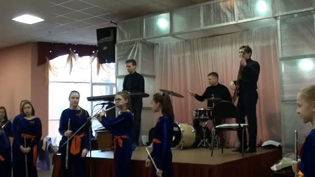 Г. Анохин "Студенческий  блюз" Оркестр "Флейты Челябинска" рук. Полуротова Ю.В.