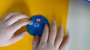 Лепим из полимерной глины: модель клетки человека