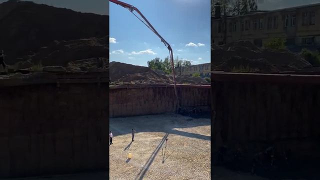 Забивка Шпунта ларсена (550 тонн)