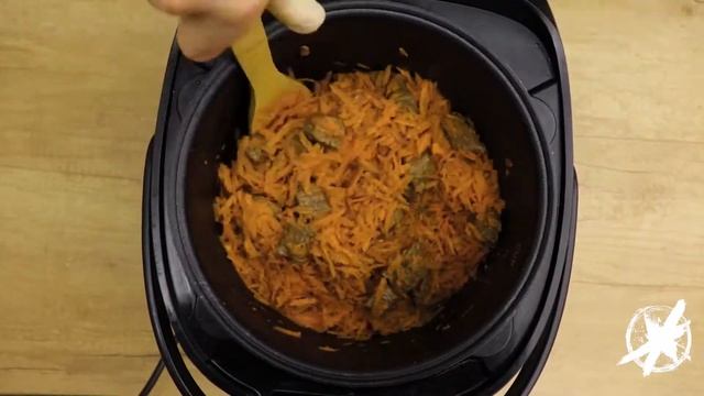 Рассыпчатый плов в мультиварке с говядиной