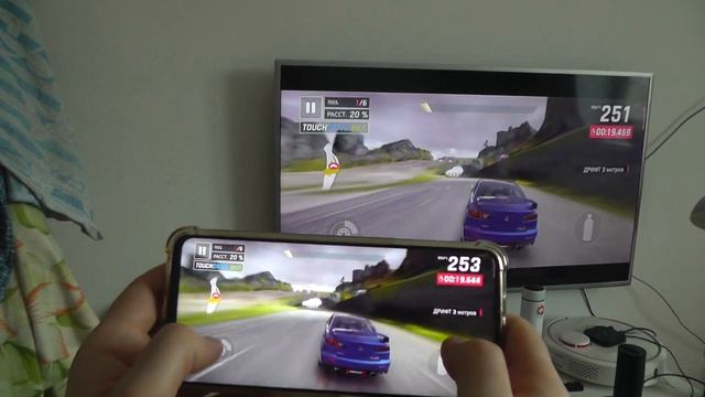 Как вывести изображение с телефона на телевизор за 3 секунды ? смотреть онлайн