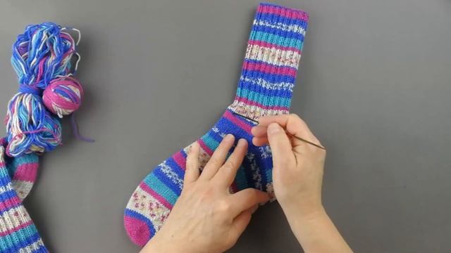 Секреты симметричных носочков из секционной пряжи.