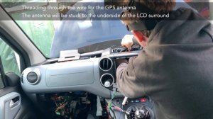 Installing a double DIN headunit in a Citroen Berlingo