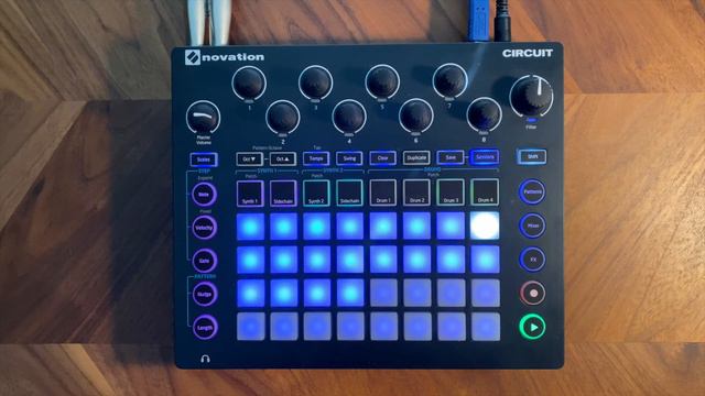 Novation Circuit Pack, Circuit Sounds - "Manitoba Cassette" смотреть онлайн