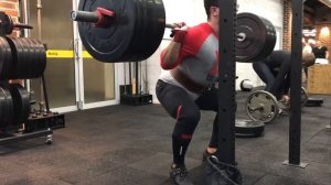 Приседания с остановкой до параллели 1 подход