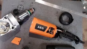 Самая оранжевая болгарка ,AEG 230 мм  , разбираем , изучаем , тестируем