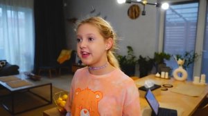 АМЕЛЬКА ПОПАЛА В ПАРАЛЛЕЛЬНУЮ ВСЕЛЕННУЮ!