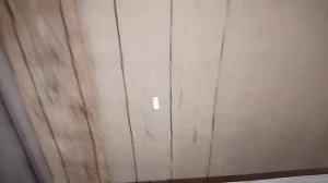 Штукатурка дверного проёма. Ровно по уровню и по угольнику.