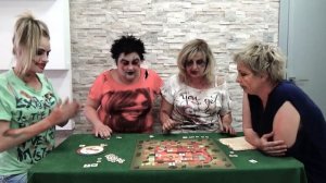 ЗОМБИ В ДОМЕ (Настольная игра) ЧАСТЬ ПЕРВАЯ"Слабонервным не смотреть!!!!!!"