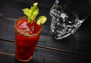 Весенний дринк-тест. Коктейль 'Бычий глаз'