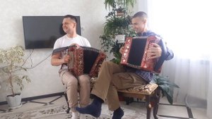 Матаня с частушками в две гармони на Банкетке гармонистов