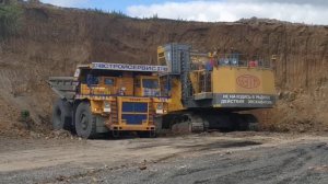 УГЭ 300 Гидравлический карьерный экскаватор 300 тонн, 16 кубов. Вскрышные работы