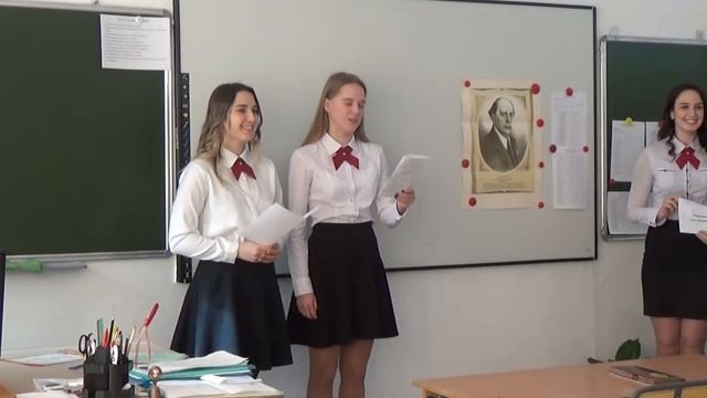 22.02.17. Поздравляем мальчиков с Днём защитника Отечества смотреть онлайн