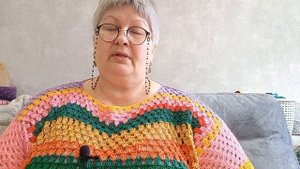 Футболка из "Бабушкиного квадрата " готова!(связала и вам рассказала ,как я это сделала).