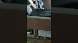 Калибруем доску в один размер электрорубанком.