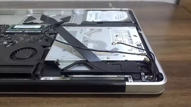 How to replace LCD assembly MacBook Pro 15-inch смотреть онлайн