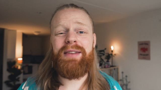 One Lens for EVERYTHING - SONY 18-105 f4 G OSS review | 3 years later.. смотреть онлайн