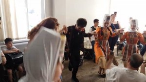 Арут Памбукчян в Сочи танцует амшенский танец Срабар