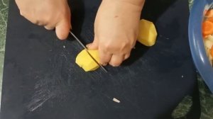 Горбуша в духовке с картошкой помидорами и сыром / Запеченная горбуша с овощами рецепт приготовлени
