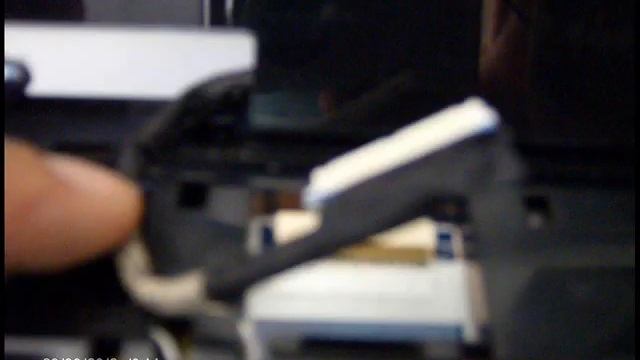 Smontaggio - Disassembly - eMachines E525.wmv смотреть онлайн