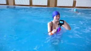 Дети в аквапарке 100%